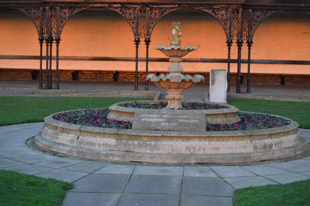 Ornate Courtyard; Backyard Landscaping Ideas