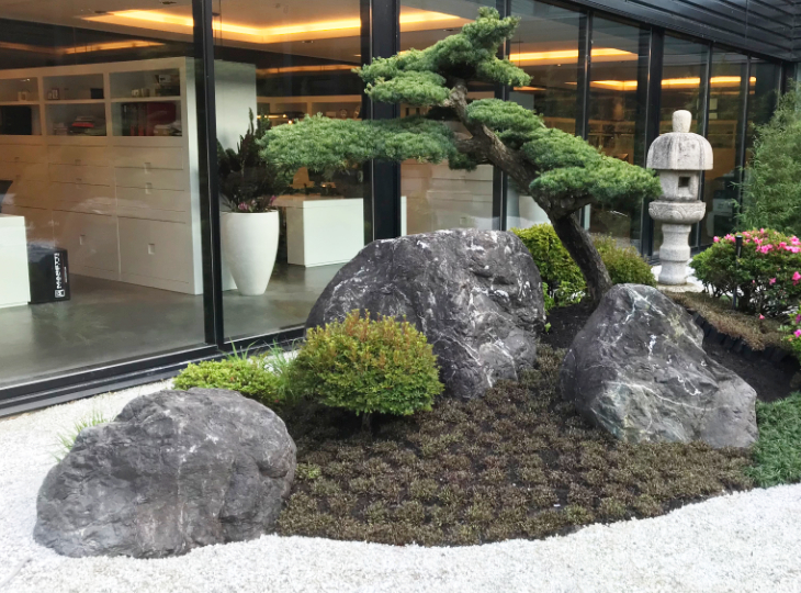 46 Modern & Small Corner Rock Garden Ideas: How to Create a Beautiful and Functional Space Japanese Rock Garden