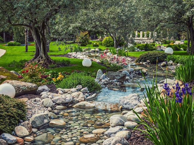 46 Modern & Small Corner Rock Garden Ideas: How to Create a Beautiful and Functional Space River Rock Gardens