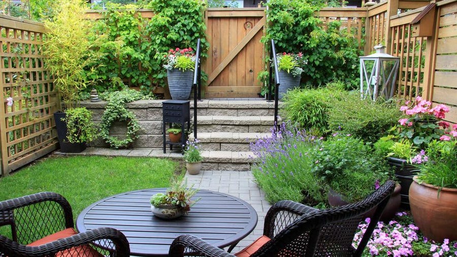 46 Modern & Small Corner Rock Garden Ideas: How to Create a Beautiful and Functional Space What is a corner rock garden and what are the benefits of having one